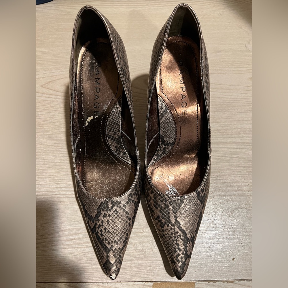 Rampage Snake Print Pumps